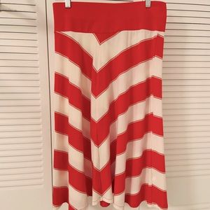 Old Navy Chevron stripe mid length skirt